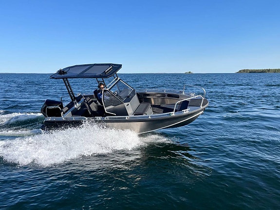 Lynxmar O22 T-TOP, 150-225 hk