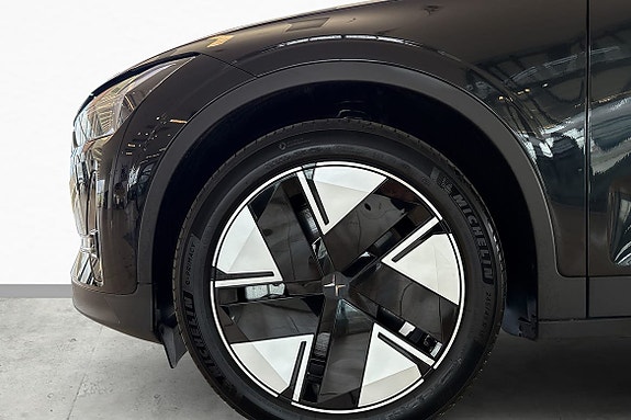 Polestar 2 6 of 30