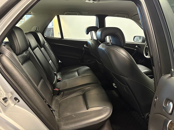 Saab 9-5 16 of 18