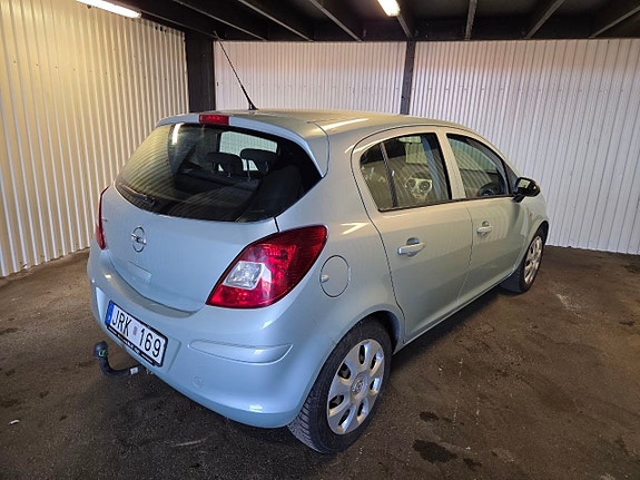 Opel Corsa 6 of 9