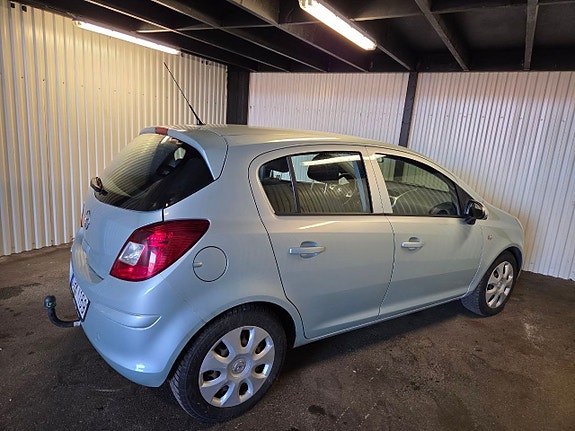 Opel Corsa 8 of 9