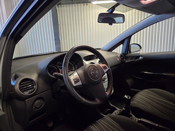Opel Corsa 9 of 9