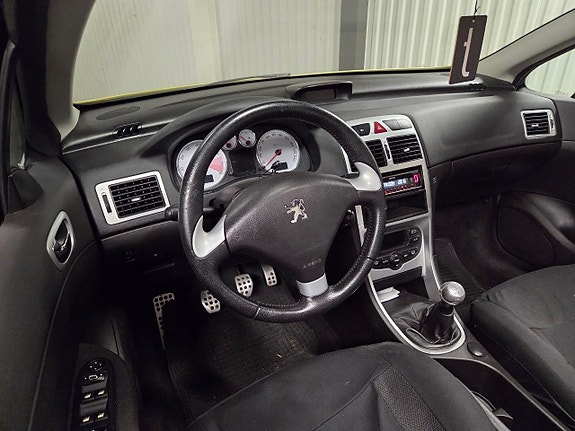 Peugeot 307 CC 5 of 5