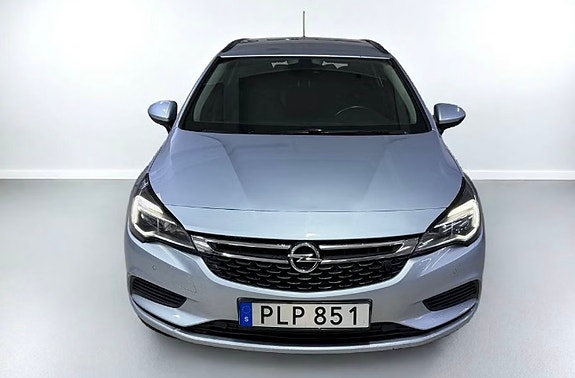 Opel Astra 3 of 5