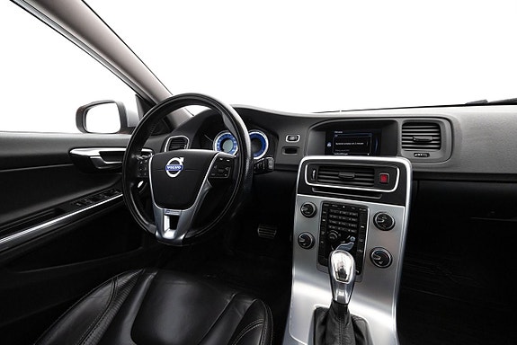 Volvo V60 17 of 27