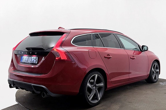 Volvo V60 4 of 5