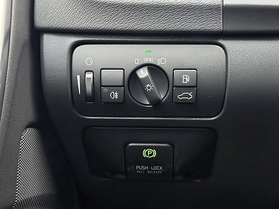 Volvo V60 26 of 27