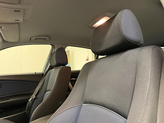 BMW 118d 8 of 19