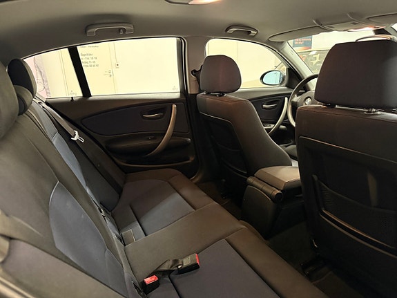 BMW 118d 11 of 19