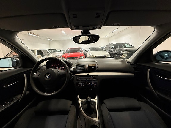 BMW 118d 12 of 19