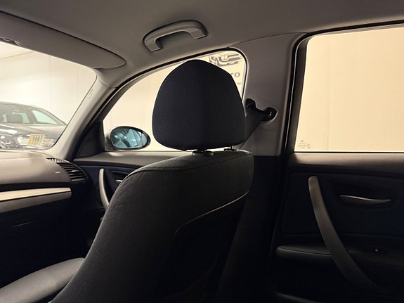 BMW 118d 18 of 19