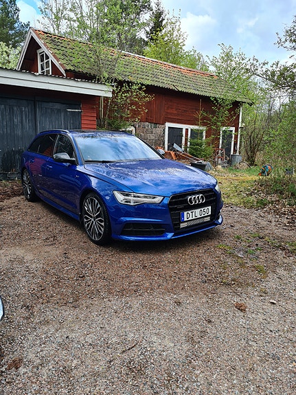 Audi A6 2 of 5