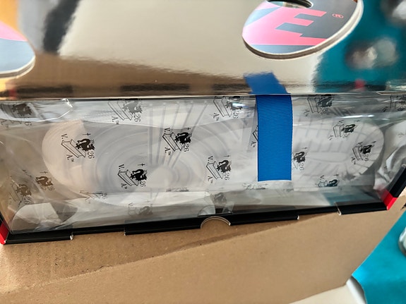 Product image 9 of 10