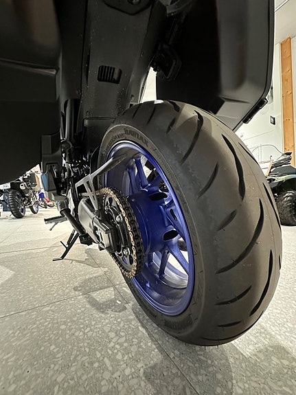 Yamaha Tracer 9 GT+ Y-AMT 3 of 5