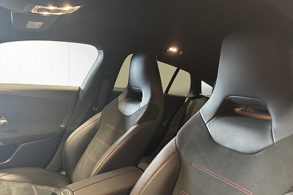 Mercedes-Benz CLA250 e 22 of 23