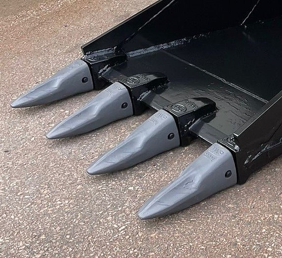 CAT SKOPTÄNDER  TANDHÅLLARE OCH LÅS.