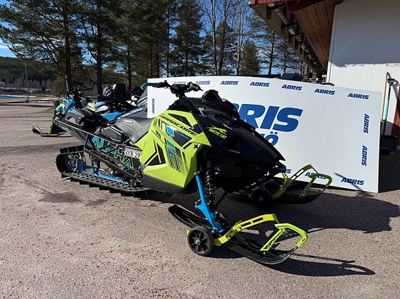 Arctic Cat Arctic cat Hardcore Alpha 800 ABRIS SÄLEN *85MIL* Köp online *Räntefri finans, 0kr handpenning!*