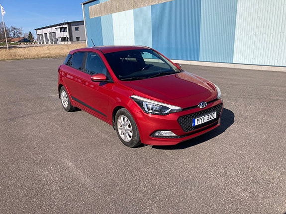 Hyundai i20 3 of 5