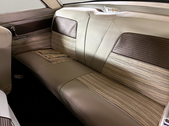 DeSoto Fireflite 13 of 23