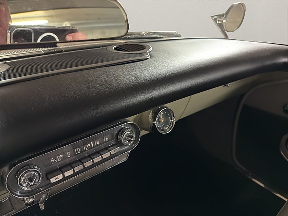 DeSoto Fireflite 10 of 23