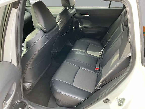 Toyota Corolla Cross 8 of 11