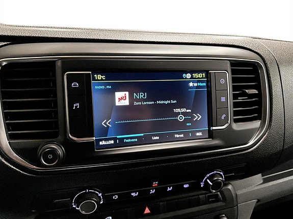 Peugeot e-Expert 14 of 19