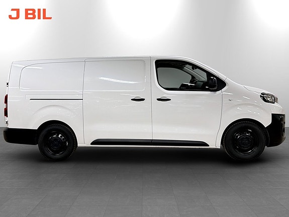 Peugeot e-Expert 7 of 19