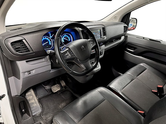 Peugeot e-Expert 11 of 19