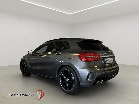 Mercedes-Benz GLA220 6 of 30