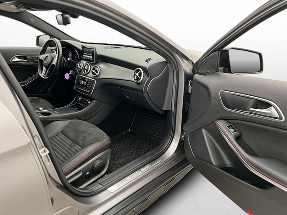 Mercedes-Benz GLA220 20 of 30