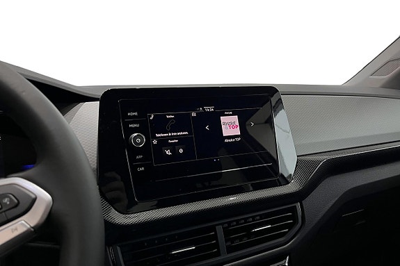 Volkswagen T-Cross 8 of 16