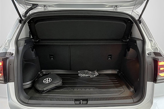 Volkswagen T-Cross 14 of 16
