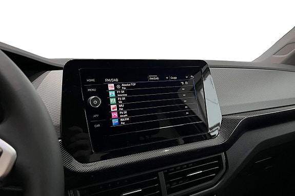 Volkswagen T-Cross 11 of 16