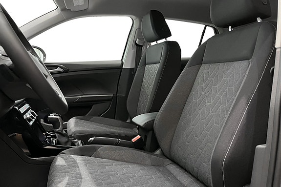 Volkswagen T-Cross 15 of 16