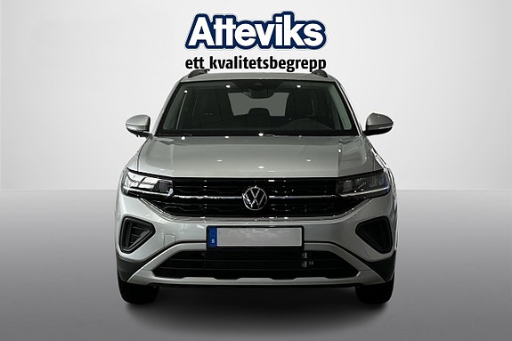 Volkswagen T-Cross 2 of 16