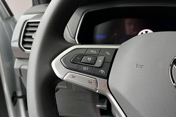Volkswagen T-Cross 10 of 20
