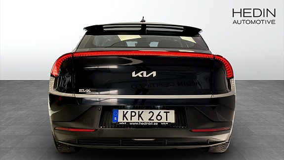 Kia EV6 5 of 5