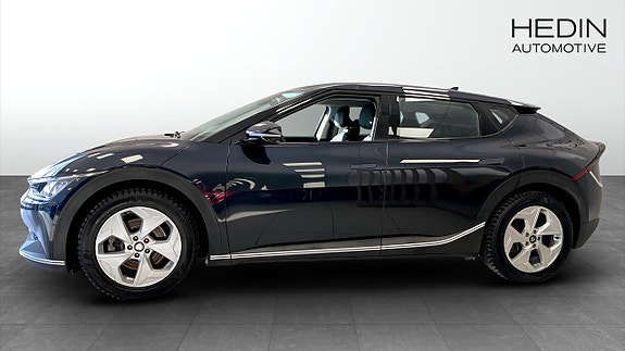 Kia EV6 4 of 5