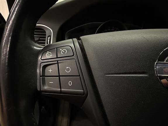 Volvo V60 10 of 18