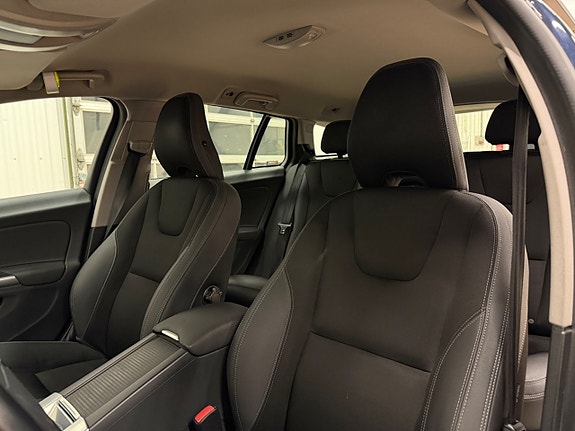 Volvo V60 15 of 18