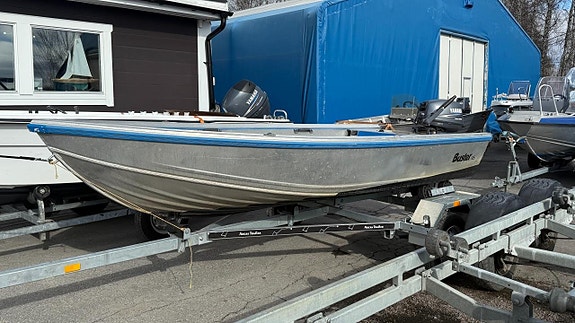 Buster XS -05, Yamaha F15