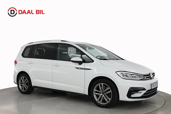 Volkswagen Touran 4 of 5