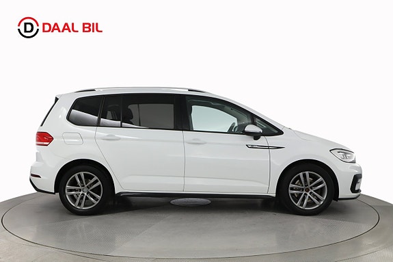 Volkswagen Touran 5 of 5
