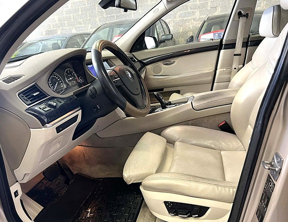 BMW 530d 12 of 25