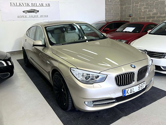 BMW 530d 2 of 5