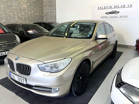 BMW 530d 3 of 5