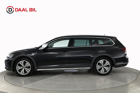 Volkswagen Passat Alltrack 9 of 23