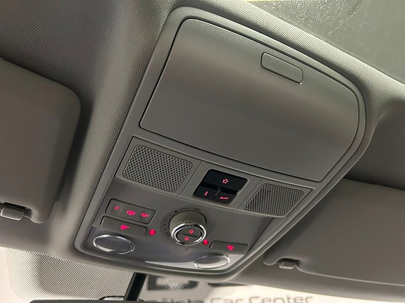 Volkswagen Tiguan 24 of 25