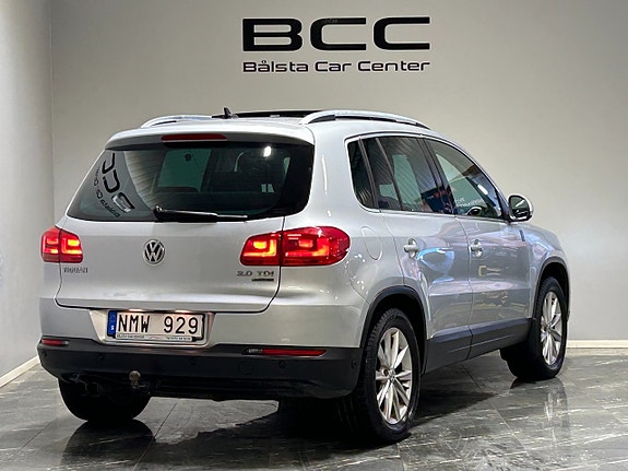 Volkswagen Tiguan 8 of 25