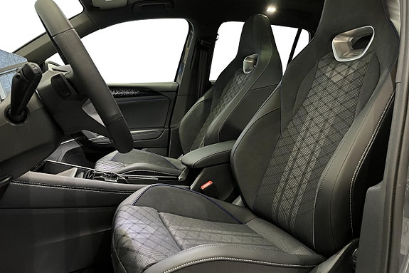 Volkswagen Tiguan 14 of 18